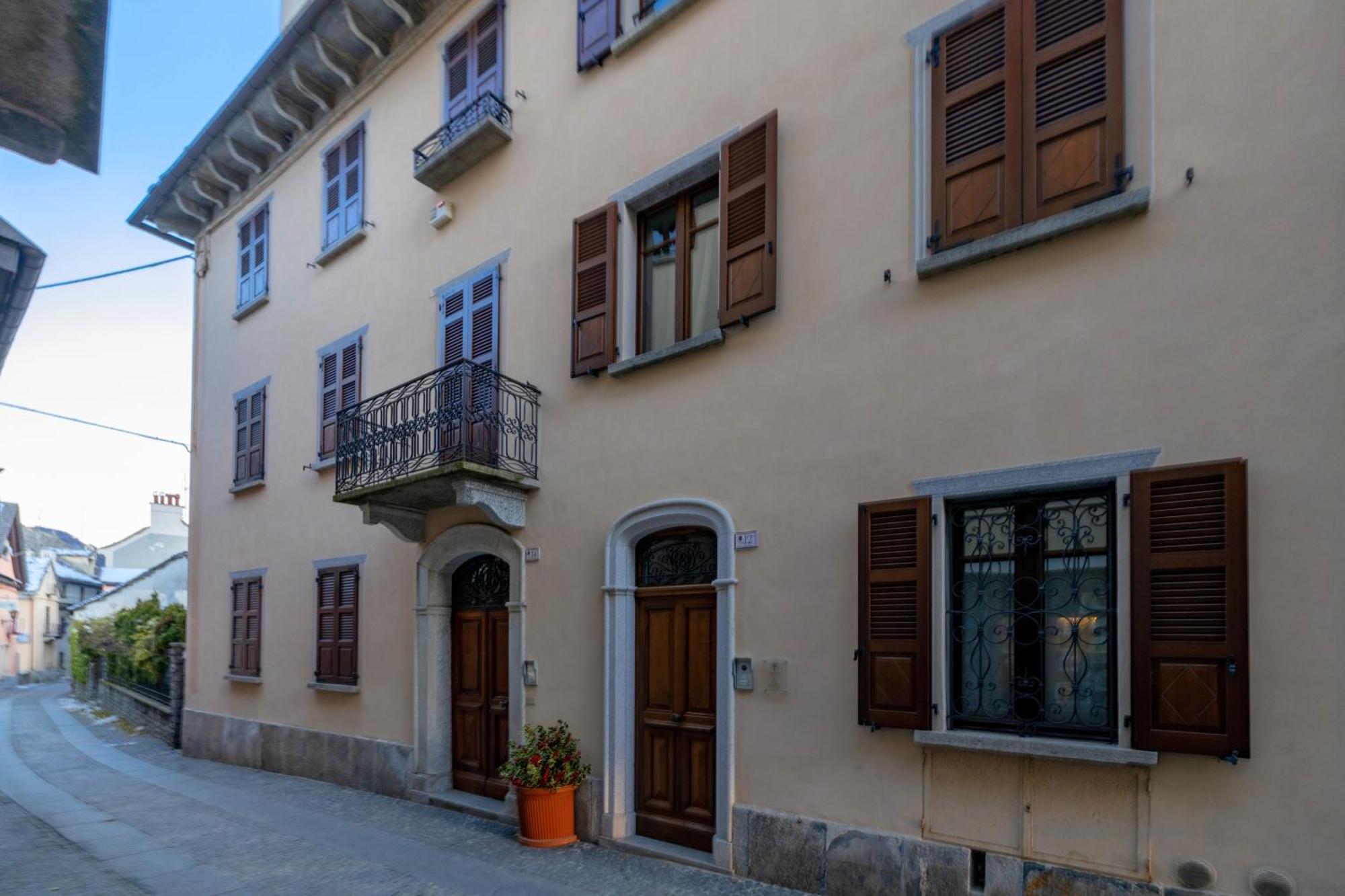 L'Attico Dell'Amore Santa Maria Maggiore Exterior foto